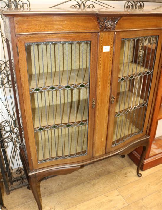 An inlaid display cabinet, W.107cm